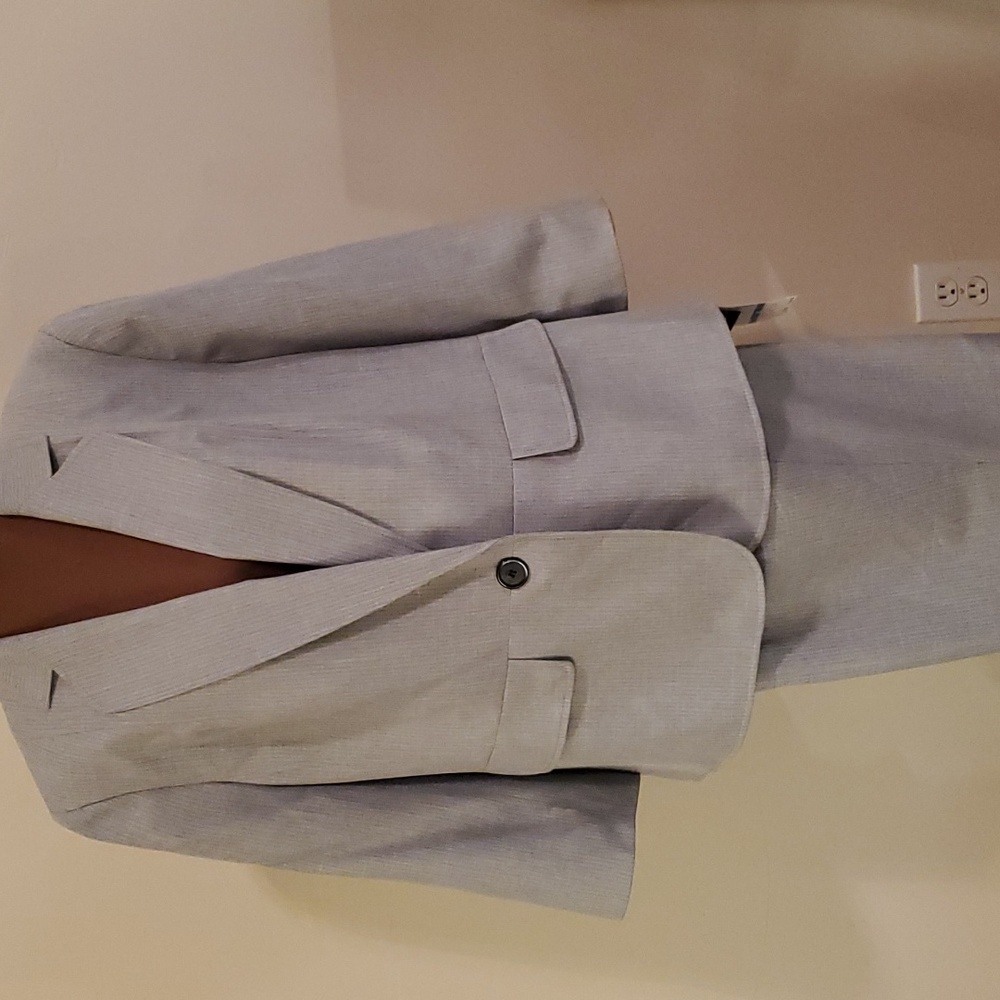Le Suit Woman Suit
